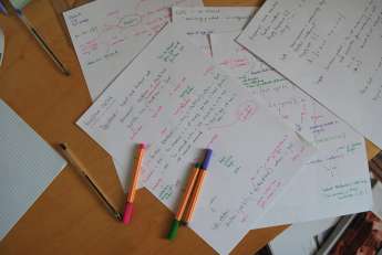 Les avantages des fiches de révision