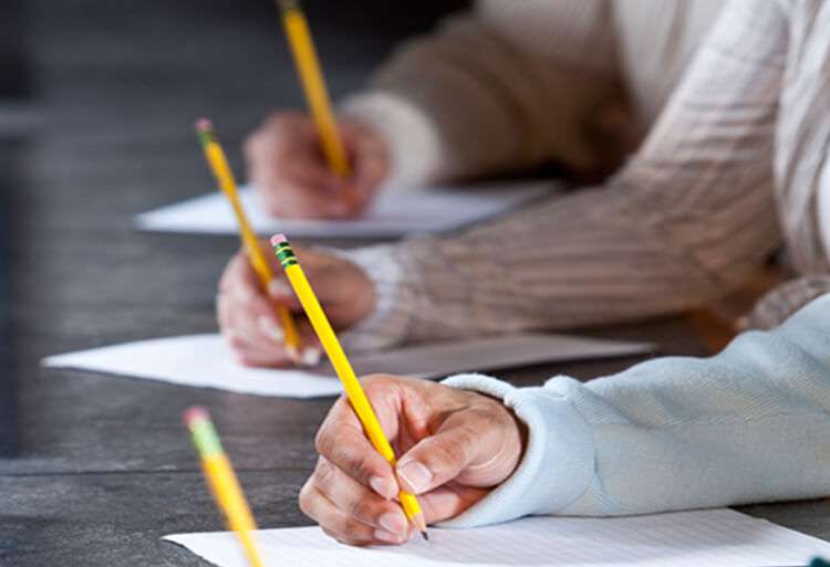 مباراة ولوج سلك تلاميذ مساعدين شعبة التأطير بمدرسة تكوين أطر القوات المساعدة 2017