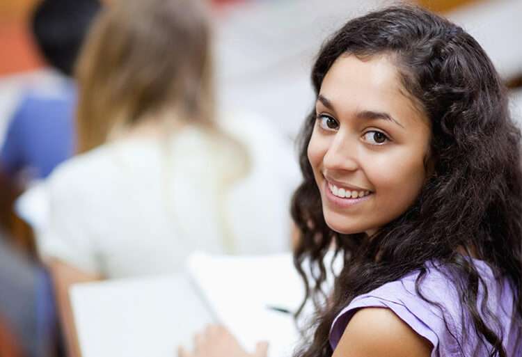 منح الدراسة بسلك الماستر بتونس 2018